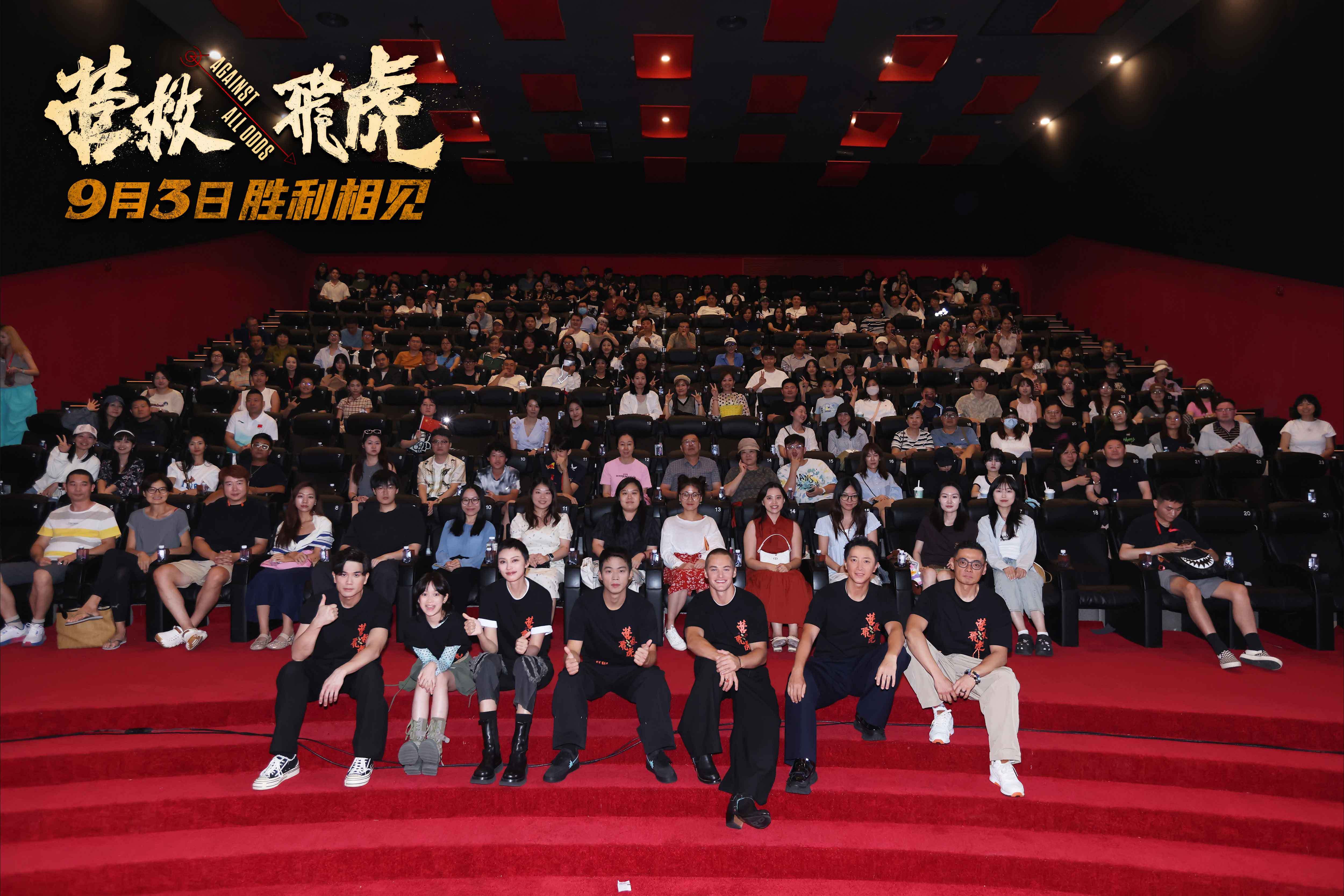 莱万多夫斯基重返赛场,败北首场状态出色,雄鹿观众沸腾!全场沸腾不已 莱万多夫斯基重返赛场,败北首场状态出色,雄鹿观众沸腾!全场沸腾不已