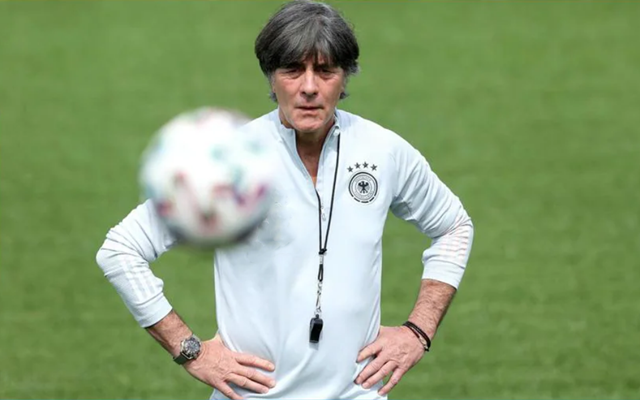 今晚欧超杯焦点战；底特律活塞完成体检；赛场秩序良好；纪律约束更严格的简单介绍